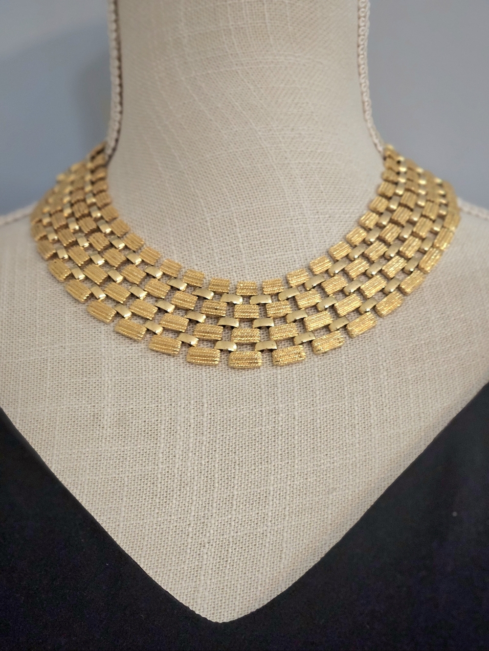 Vintage Gold Collar Necklace